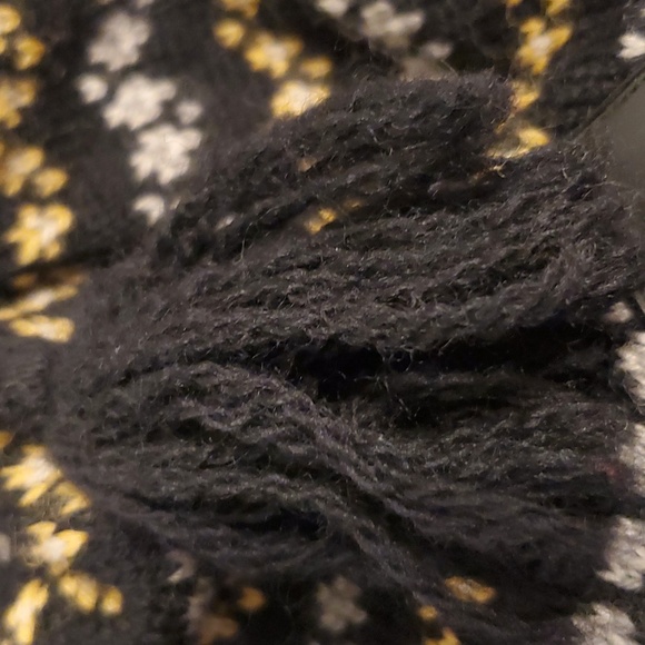 Authentic Merkley Headgear Canada Wool Ski Beanie - Picture 8 of 11